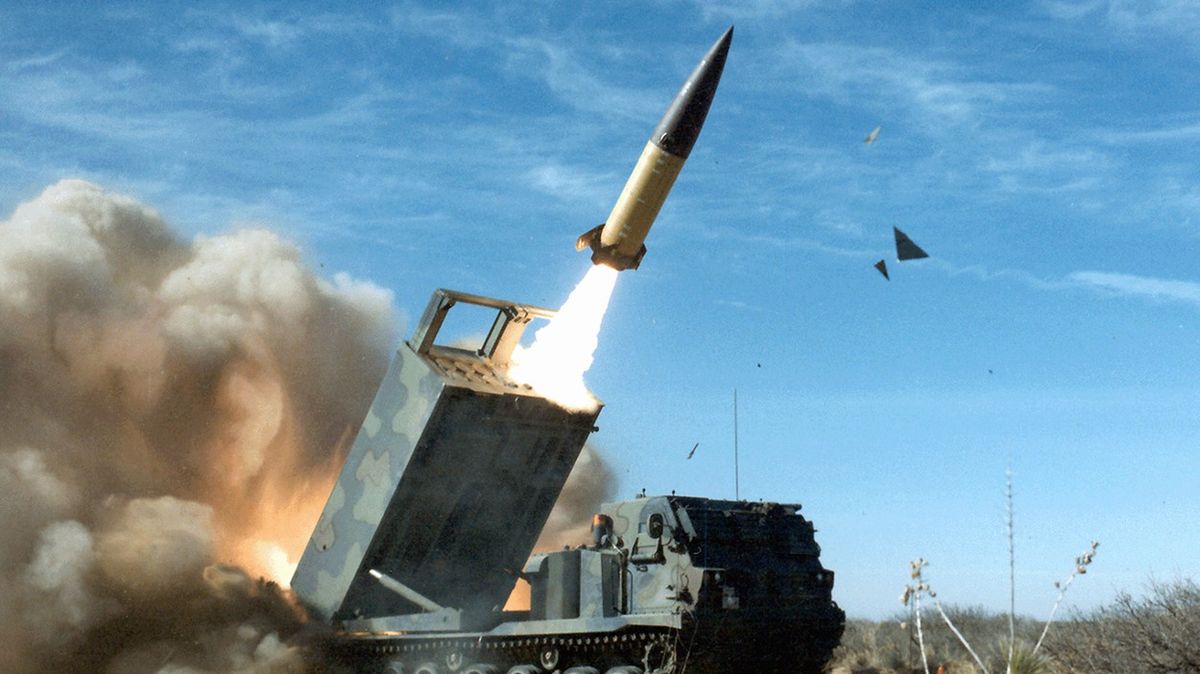 USA pošlou další rakety ATACMS a dodávky budou pravidelné, řekl Kuleba